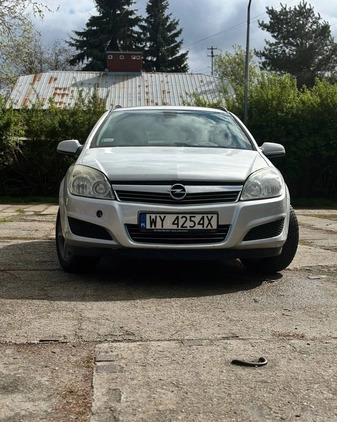 Opel Astra cena 10900 przebieg: 267000, rok produkcji 2008 z Jelcz-Laskowice małe 407